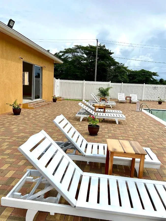 Holiday home Rose Bed And Breakfast Runaway Bay Jamaica